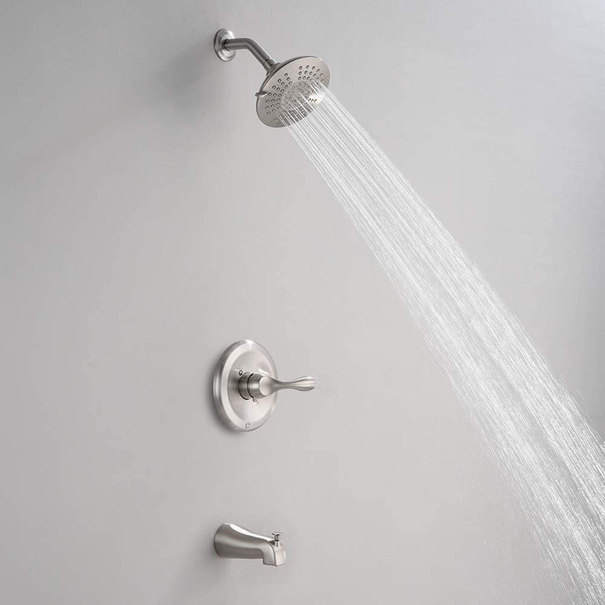 نظام الدش Aquacubic مجموعة حوض الاستحمام المثبت على الحائط وحنفية الدش مع محول زر الضغط