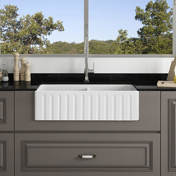 31 '× 19 ' White Fireclay Farmhouse Double Bowl Ceramic Kitchen Sink